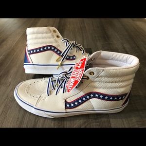 VANS SK8 HI Mens Leather High Top White Sneakers